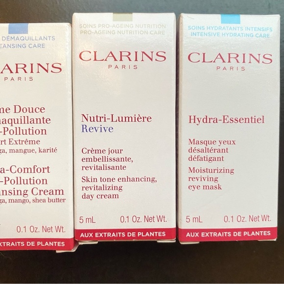 Clarins Luxe Skincare Bundle (Includes Eco-Conscious Pouch) - Picture 3 of 10